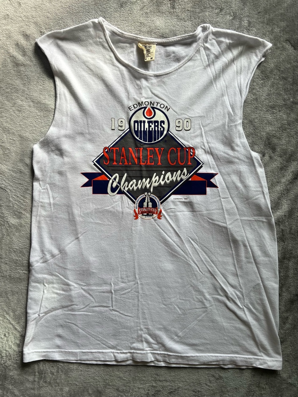 Edmonton Oilers 1990 Stanley Cup Champions Sleeveless Shirt – Size M